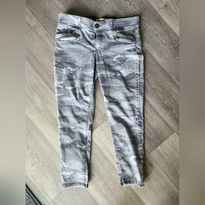 Democracy sz 14 Camo Crops